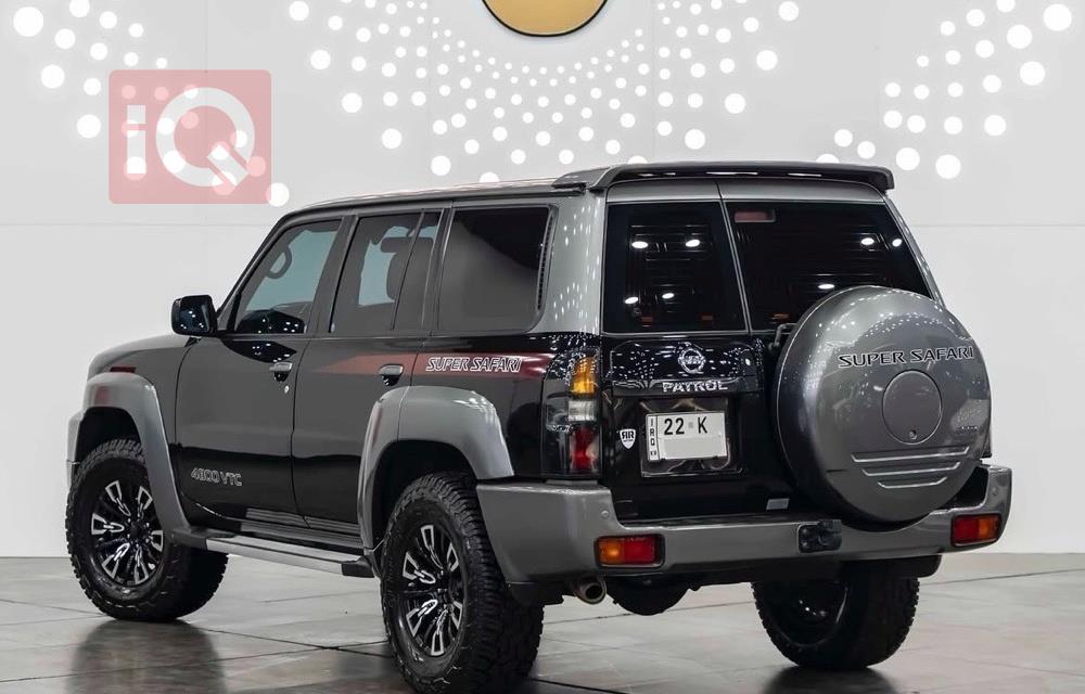 نیسان پاترۆل سەفاری